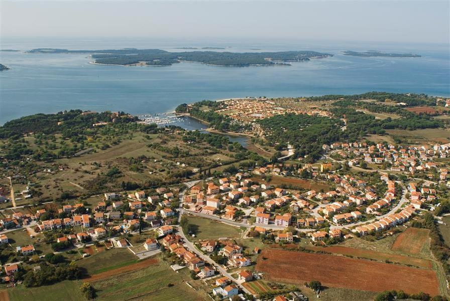 Apartments Durda Fažana Екстериор снимка